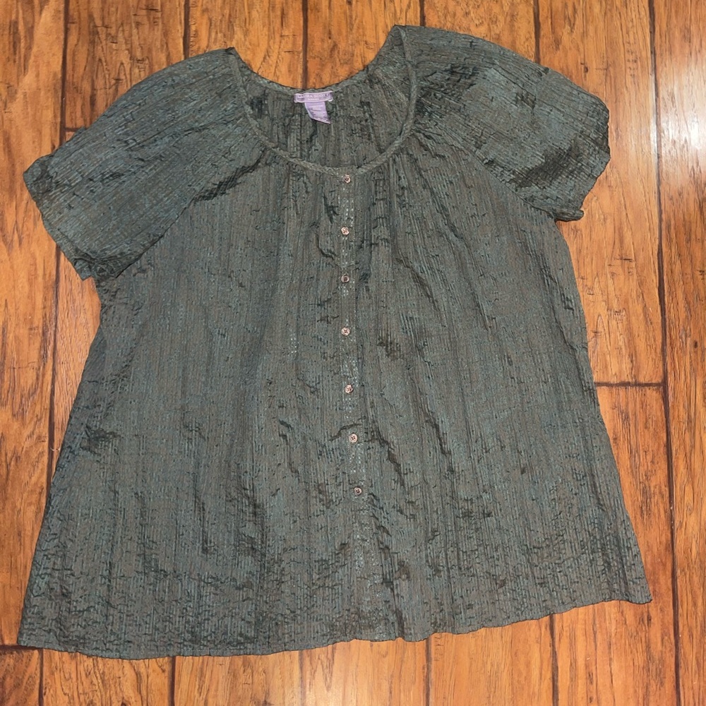 Laura Scott Olive Textured Top blouse short sleeve shirt 24W 26W woman’s EUC